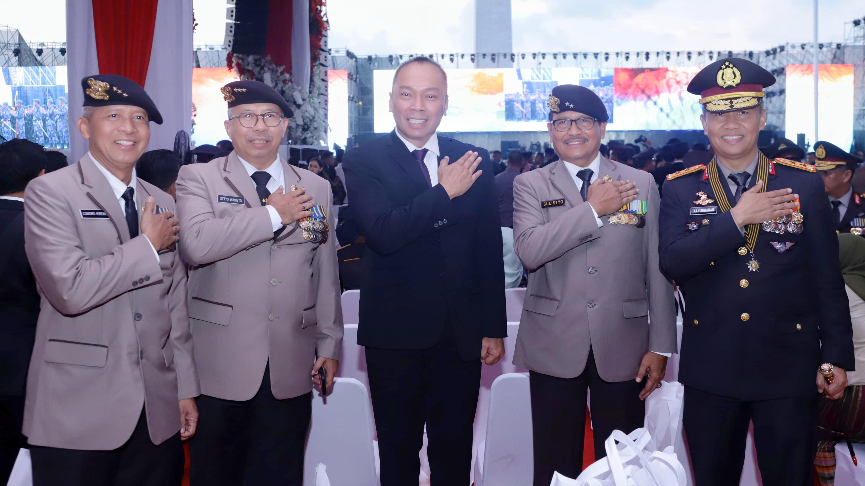 Hadiri Puncak HUT Bhayangkara ke-78 di Monas, Rivan A. Purwantono Apresiasi Transformasi dan Inovasi Polri