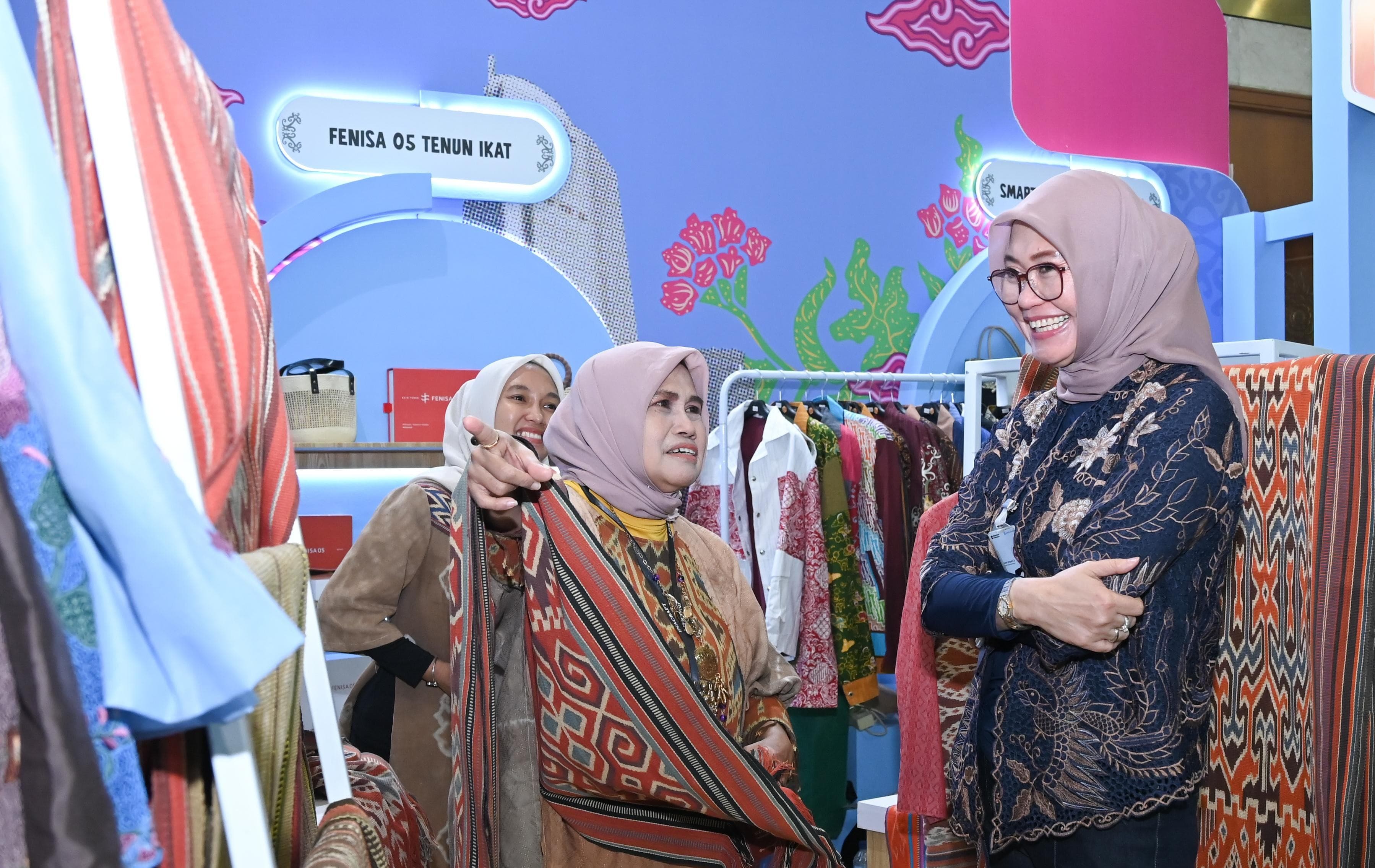 Jasa Raharja Dampingi UMKM Binaan di Ajang INACRAFT 2025, Dukung Promosi Hingga Pasar Global 